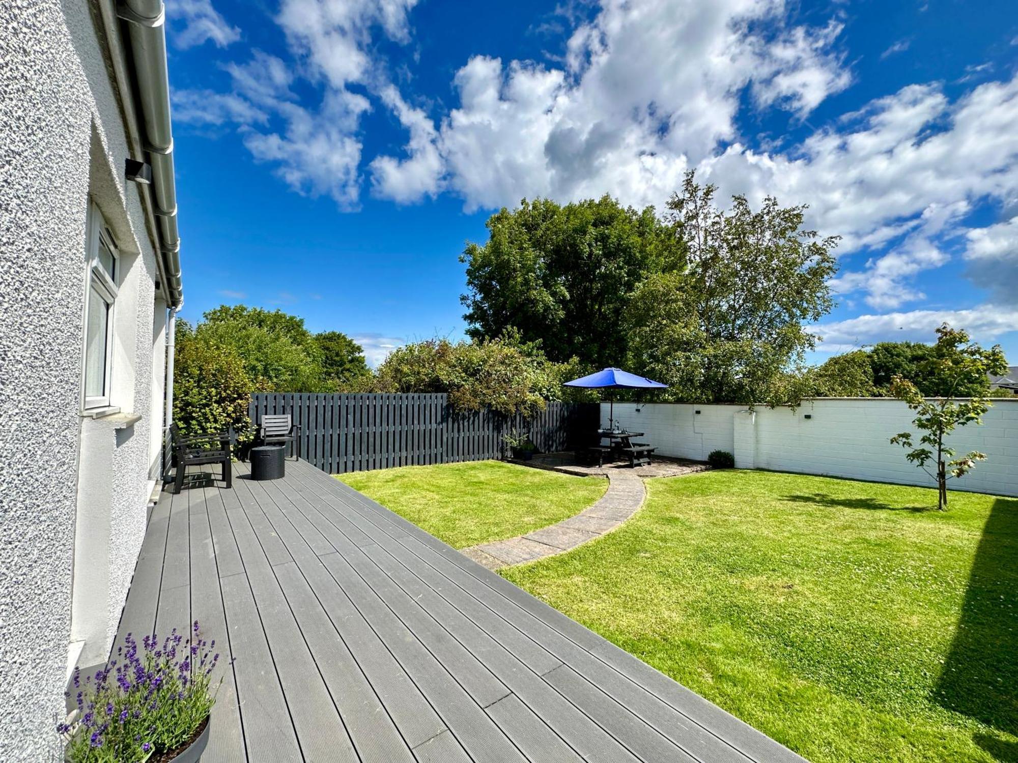 Lovely House & Garden, Short Walk To Town & Beach. Сент-Андрус Экстерьер фото